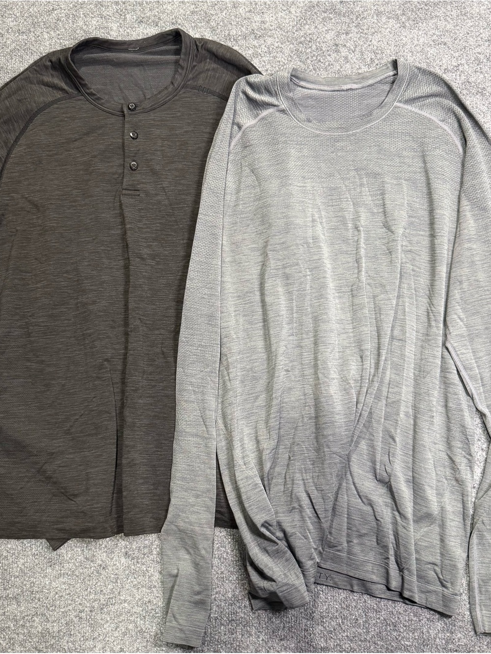 lululemon athletica Men's Long Sleeve Henley & Crew in Black and Gray